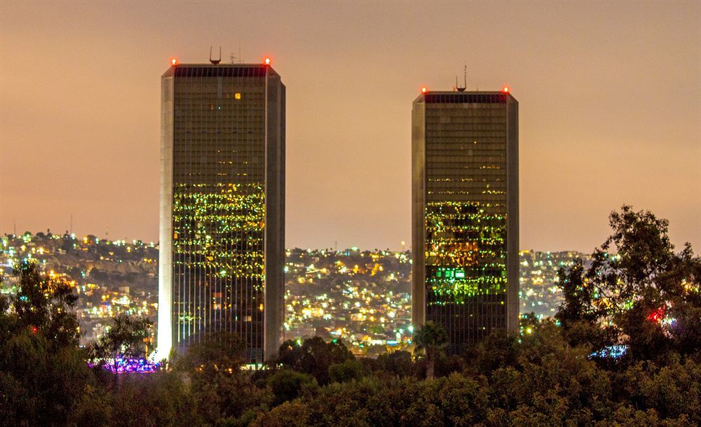 Grand Hotel Tijuana Esterno foto